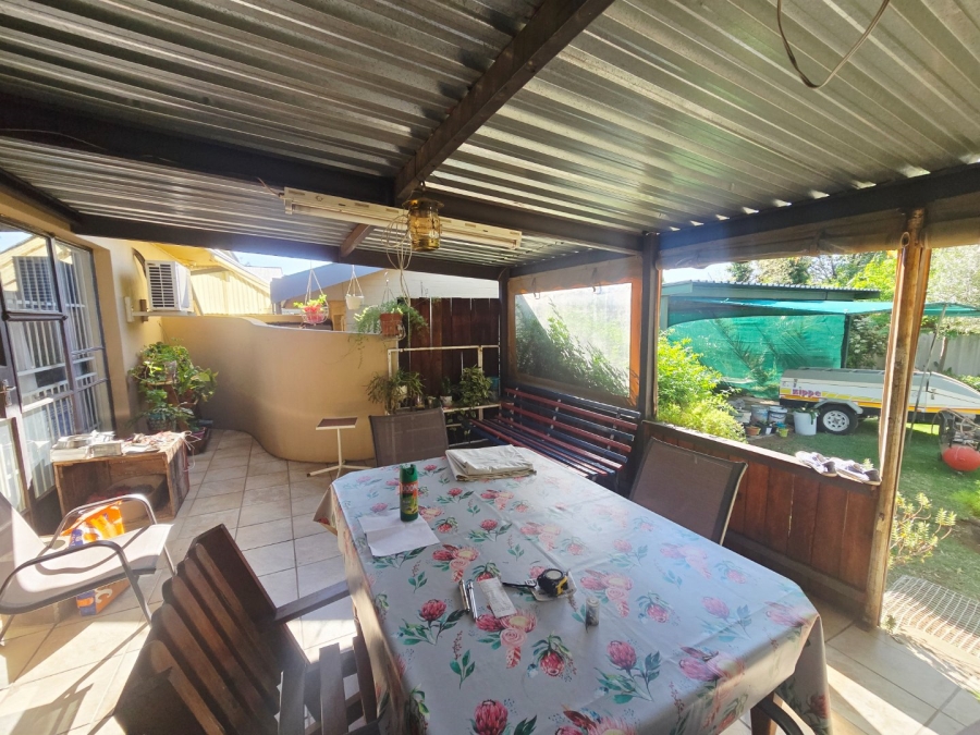 4 Bedroom Property for Sale in Fichardt Park Free State